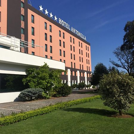 Shg Hotel Antonella Pomezia Kültér fotó