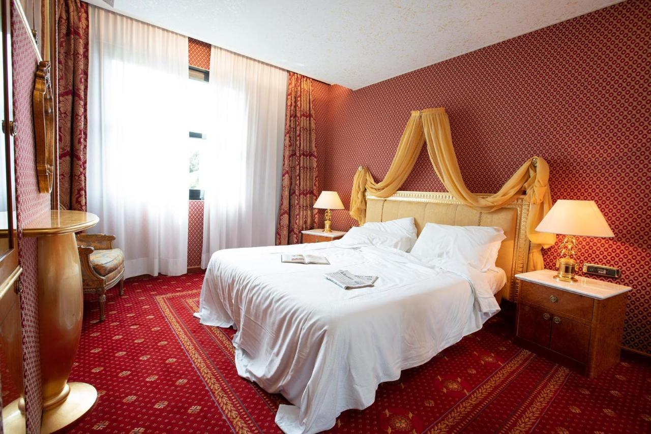 Shg Hotel Antonella Pomezia Kültér fotó