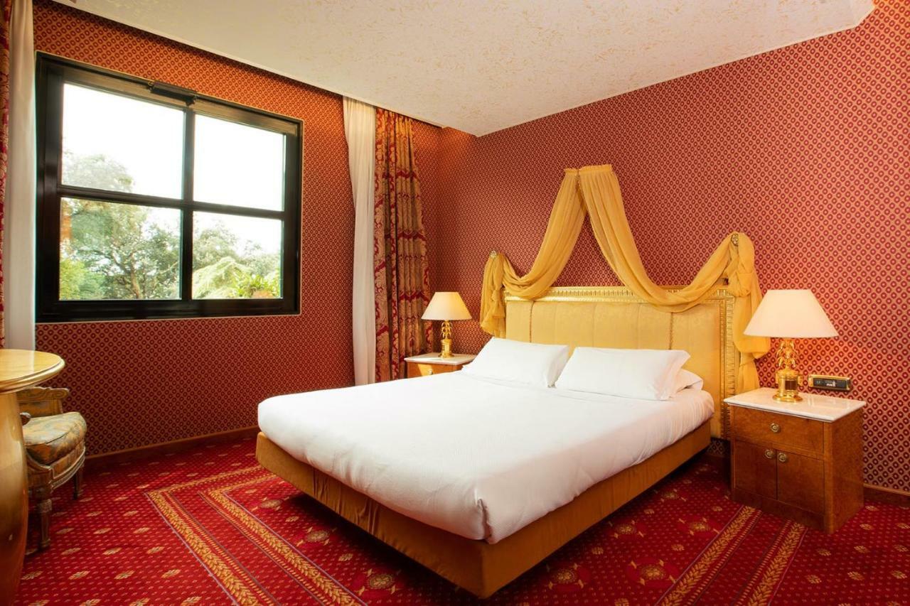 Shg Hotel Antonella Pomezia Kültér fotó