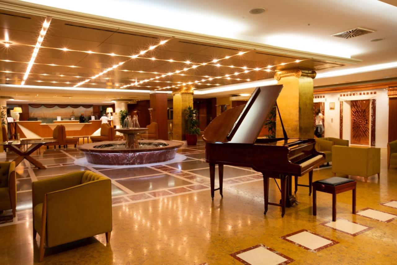 Shg Hotel Antonella Pomezia Kültér fotó