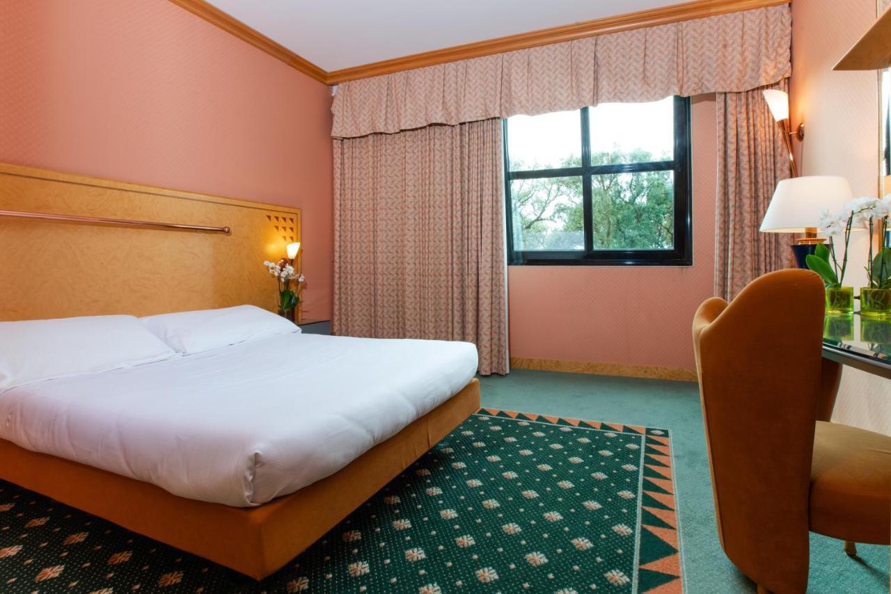 Shg Hotel Antonella Pomezia Kültér fotó